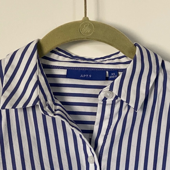 Women’s stripped dress shirt - Picture 2 of 3
